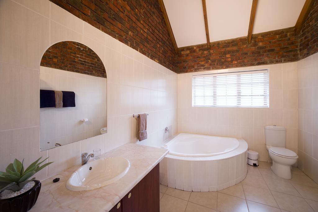 Swallows Nest Country Cottages 스톰스리비에르 객실 사진
