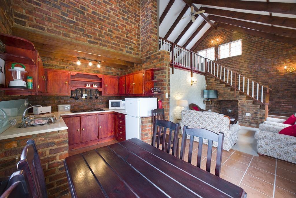 Swallows Nest Country Cottages 스톰스리비에르 객실 사진