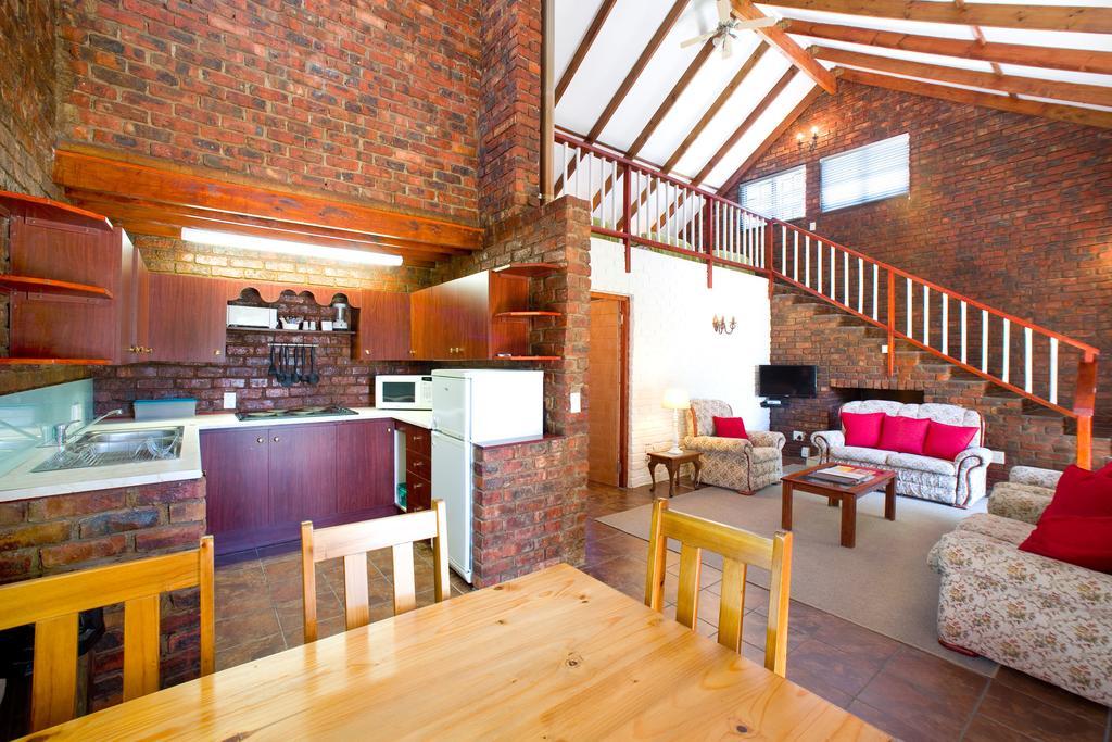 Swallows Nest Country Cottages 스톰스리비에르 외부 사진